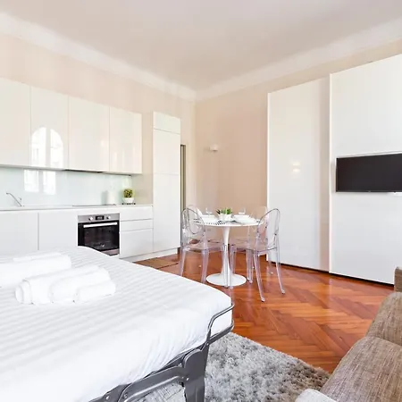 Apartment Porta Romana Cozy Milan